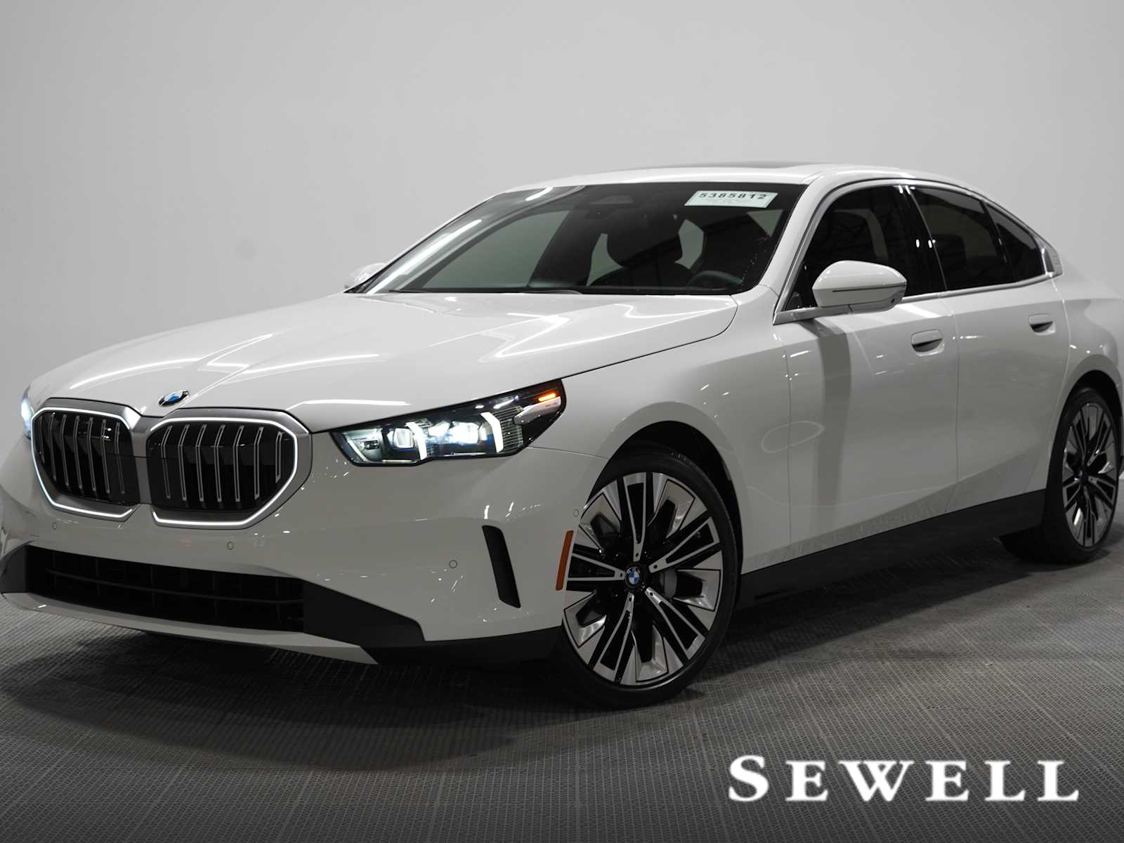 2026 BMW 530i 530i