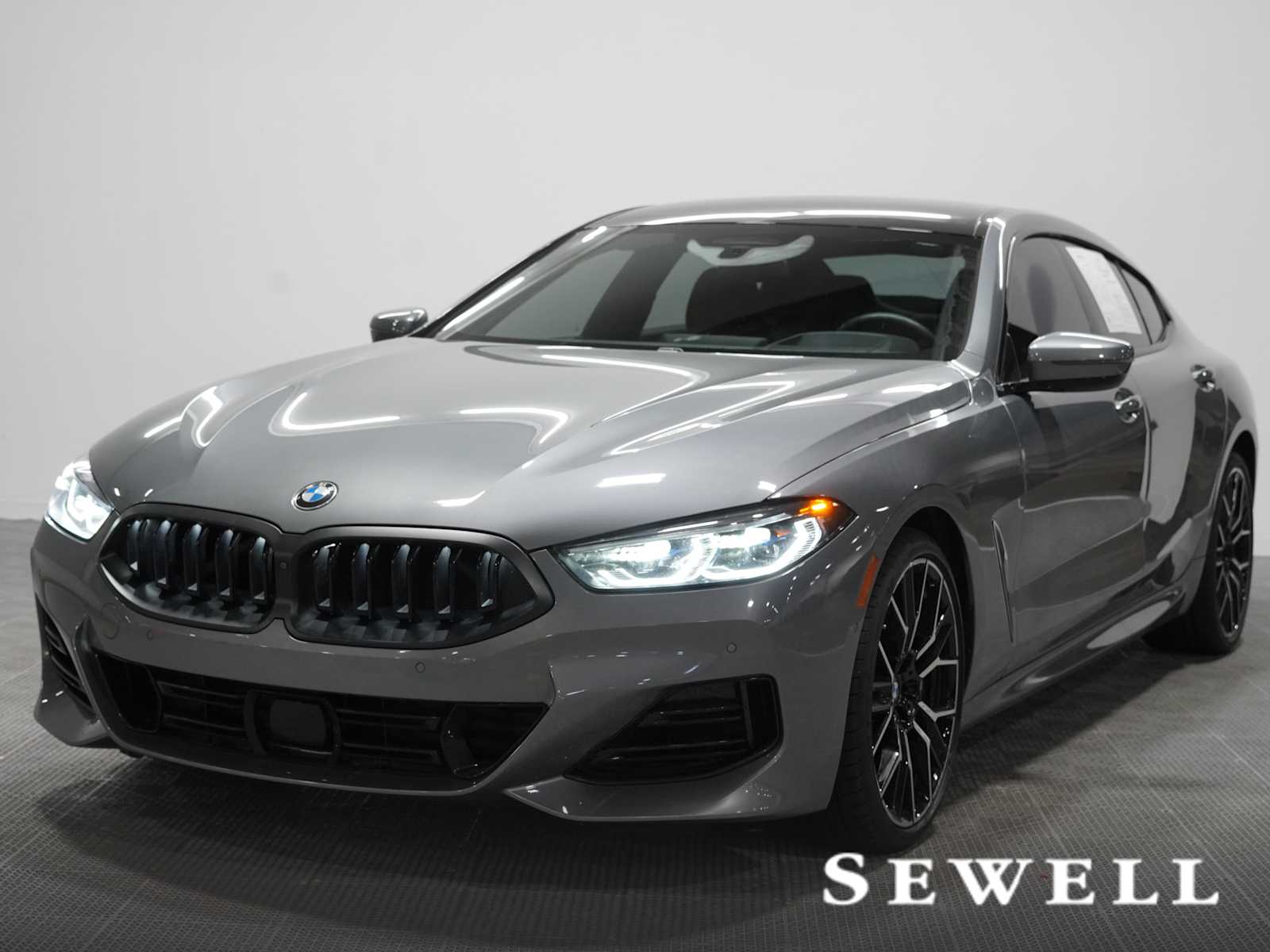 2025 BMW 8 Series 840i