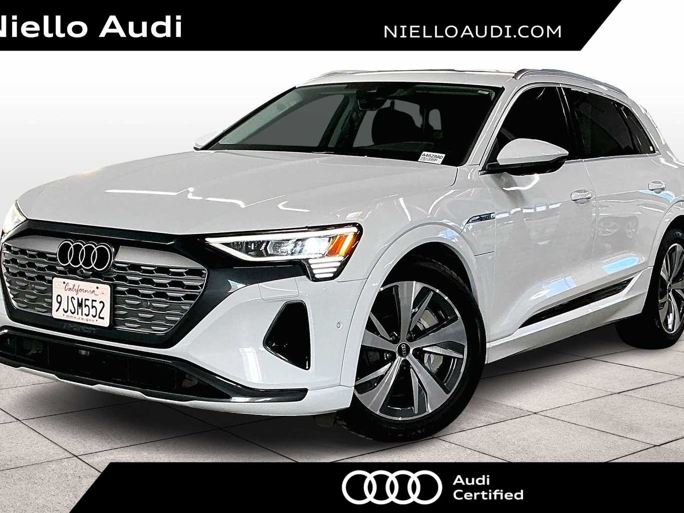 2024 Audi Q8 e-tron quattro Premium Plus AWD