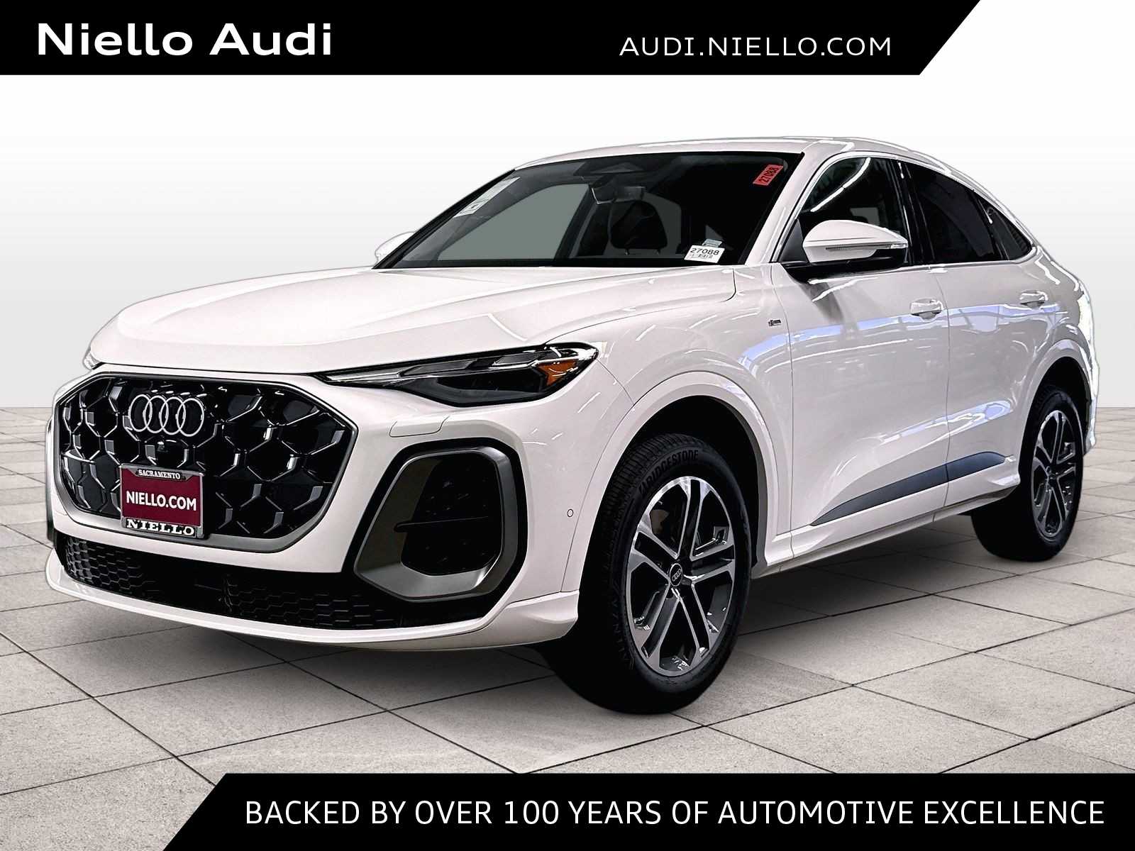 ARKONA WHITE 2026 Audi Q5 Sportback quattro Premium TFSI Sedan All-Wheel Drive 7-Speed Automatic