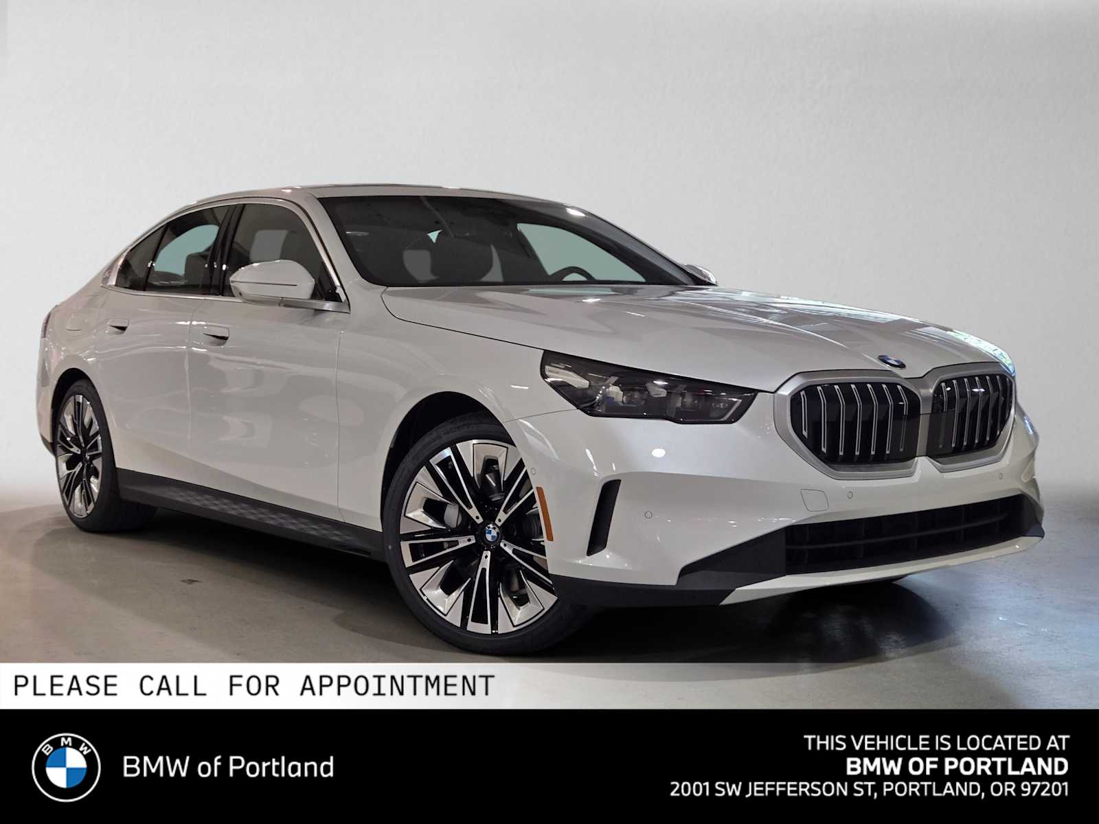 Mineral White Metallic 2027 BMW 5 Series Sedan All-Wheel Drive 8-Speed Automatic