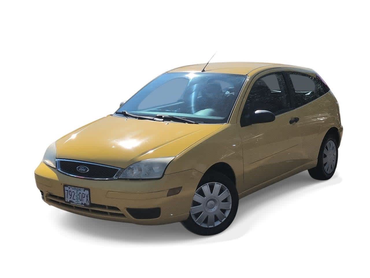 Yellow 2007 Ford Focus Hatchback Front-Wheel Drive Manual