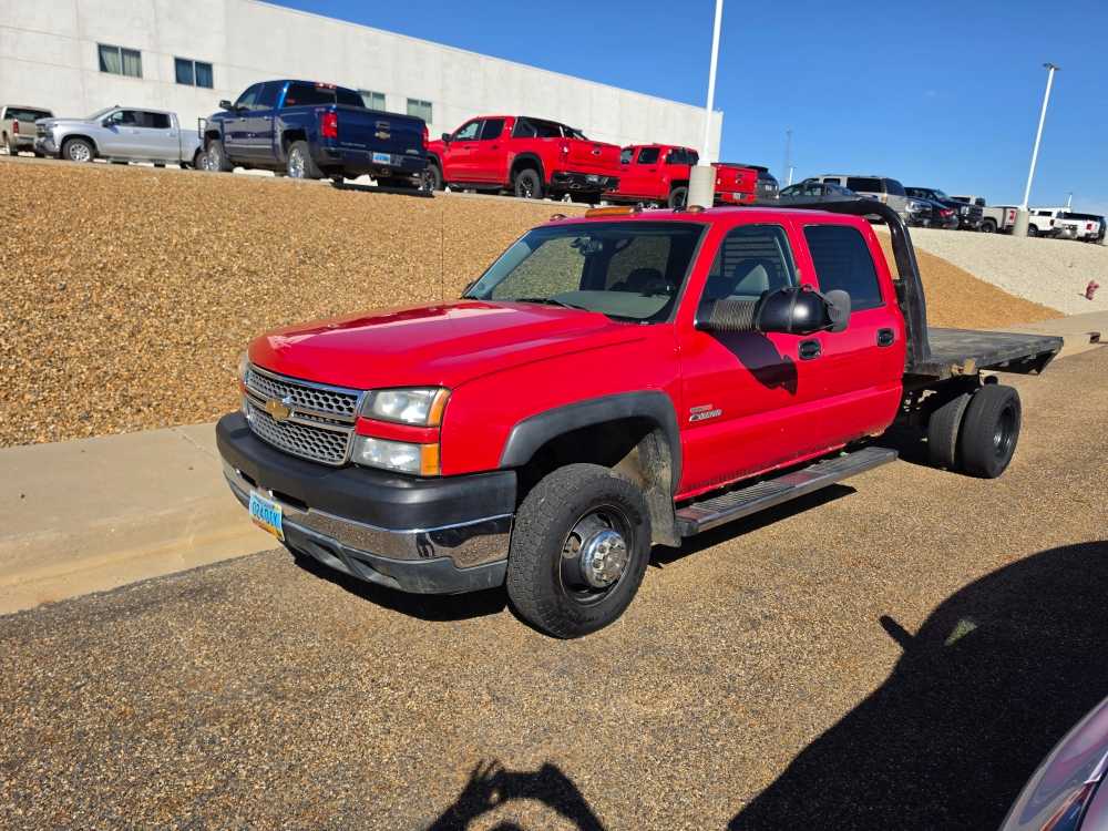 Victory Red 2005 Chevrolet Silverado 3500 Pickup Truck Four-Wheel Drive 5-Speed Automatic