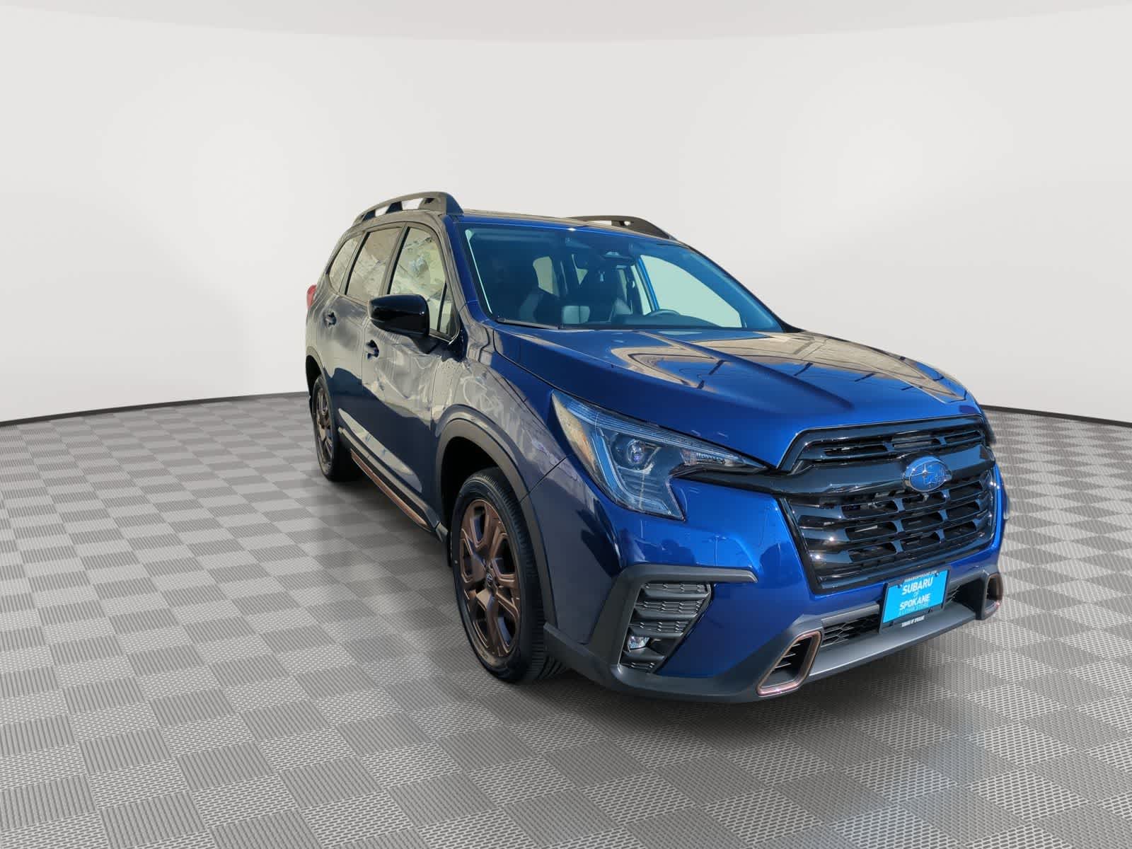 View vehicle photo 2