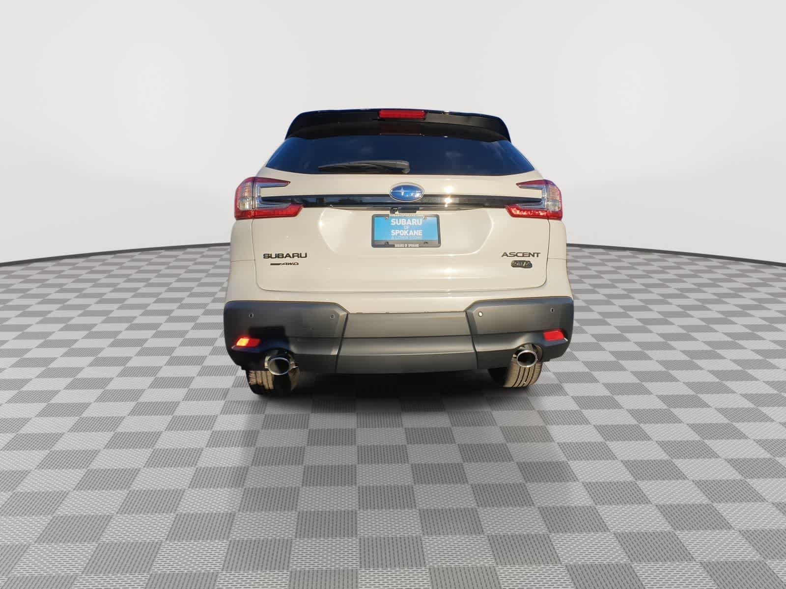 View vehicle photo 7