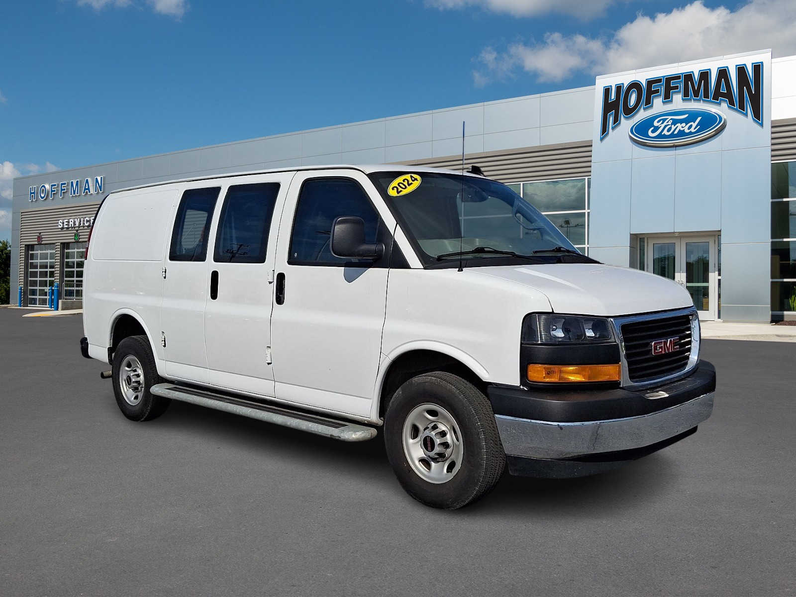 Summit White 2024 GMC Savana Cargo 2500 RWD Van Rear-Wheel Drive 8-Speed Automatic