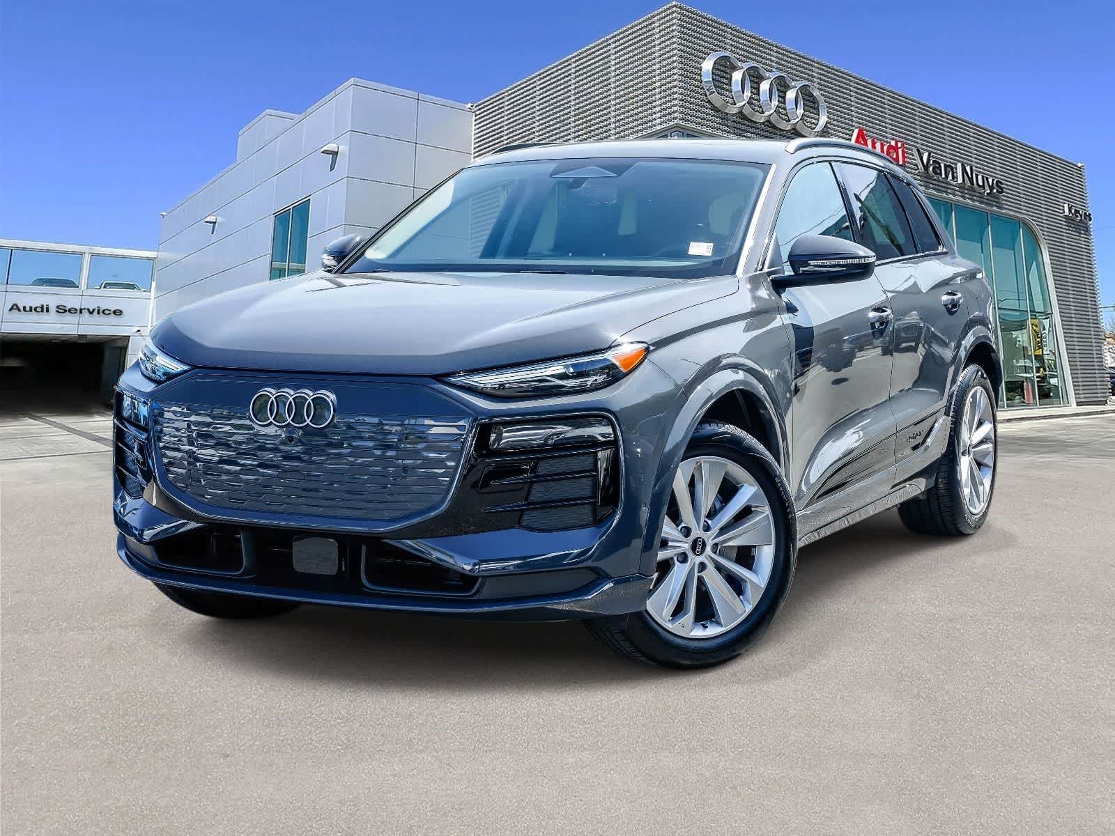 2025 Audi Q6 e-tron Premium RWD