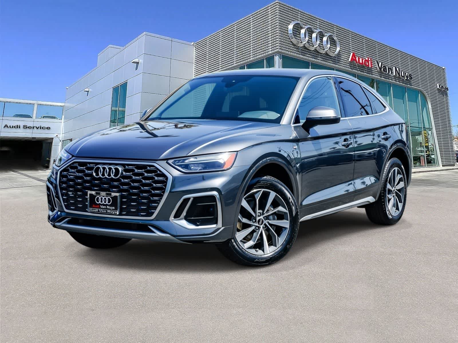 Daytona Gray Pearl Effect 2023 Audi Q5 Sportback quattro Premium Plus S Line 45 TFSI AWD Sedan All-Wheel Drive 7-Speed Automatic