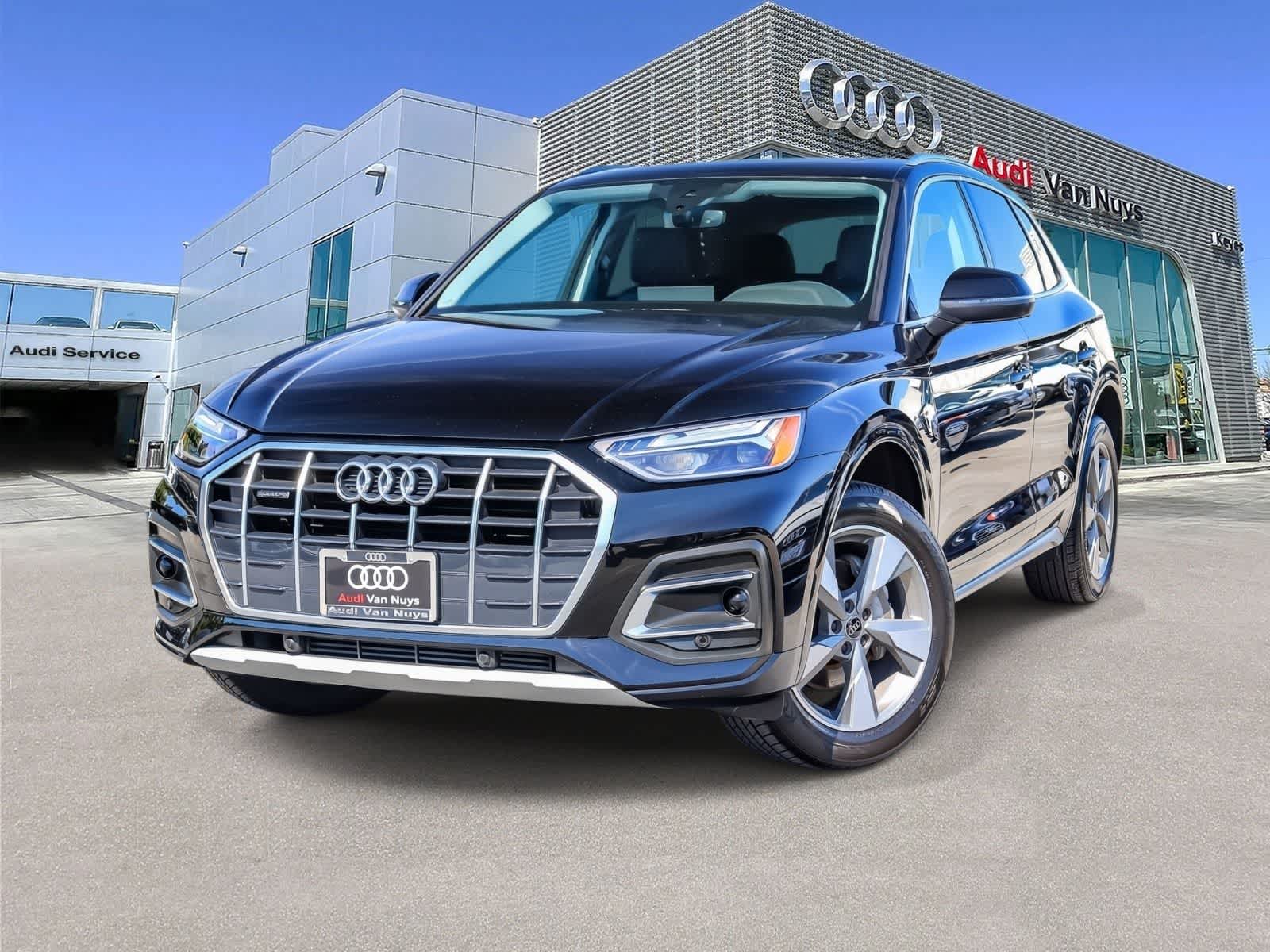 Brilliant Black 2023 Audi Q5 SUV / Crossover All-Wheel Drive 7-Speed Automatic