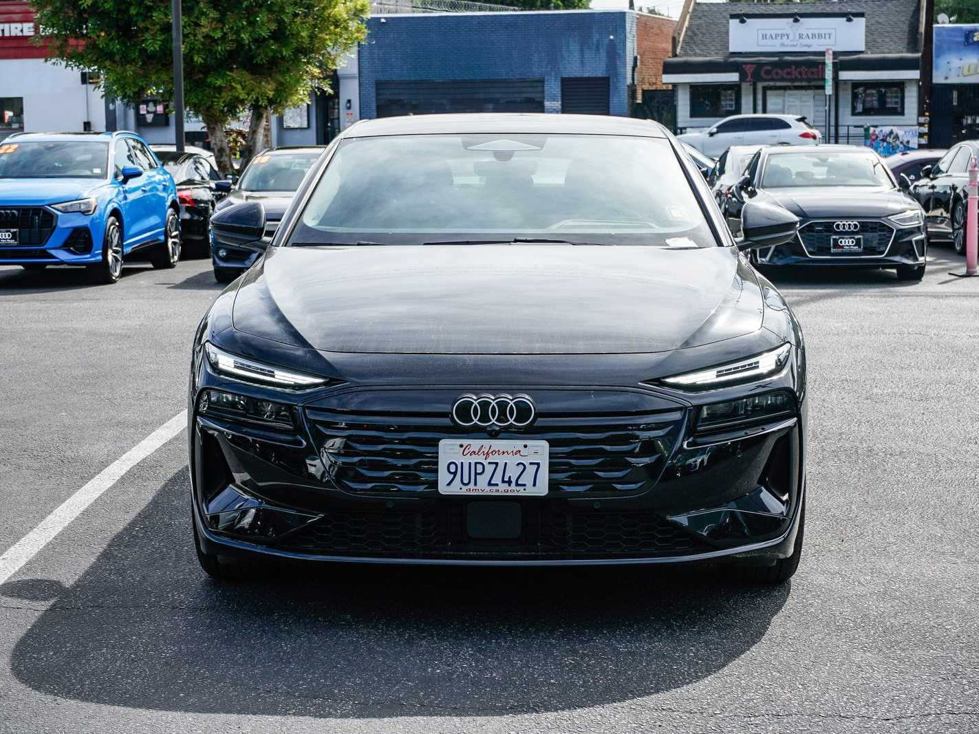 View vehicle photo 6