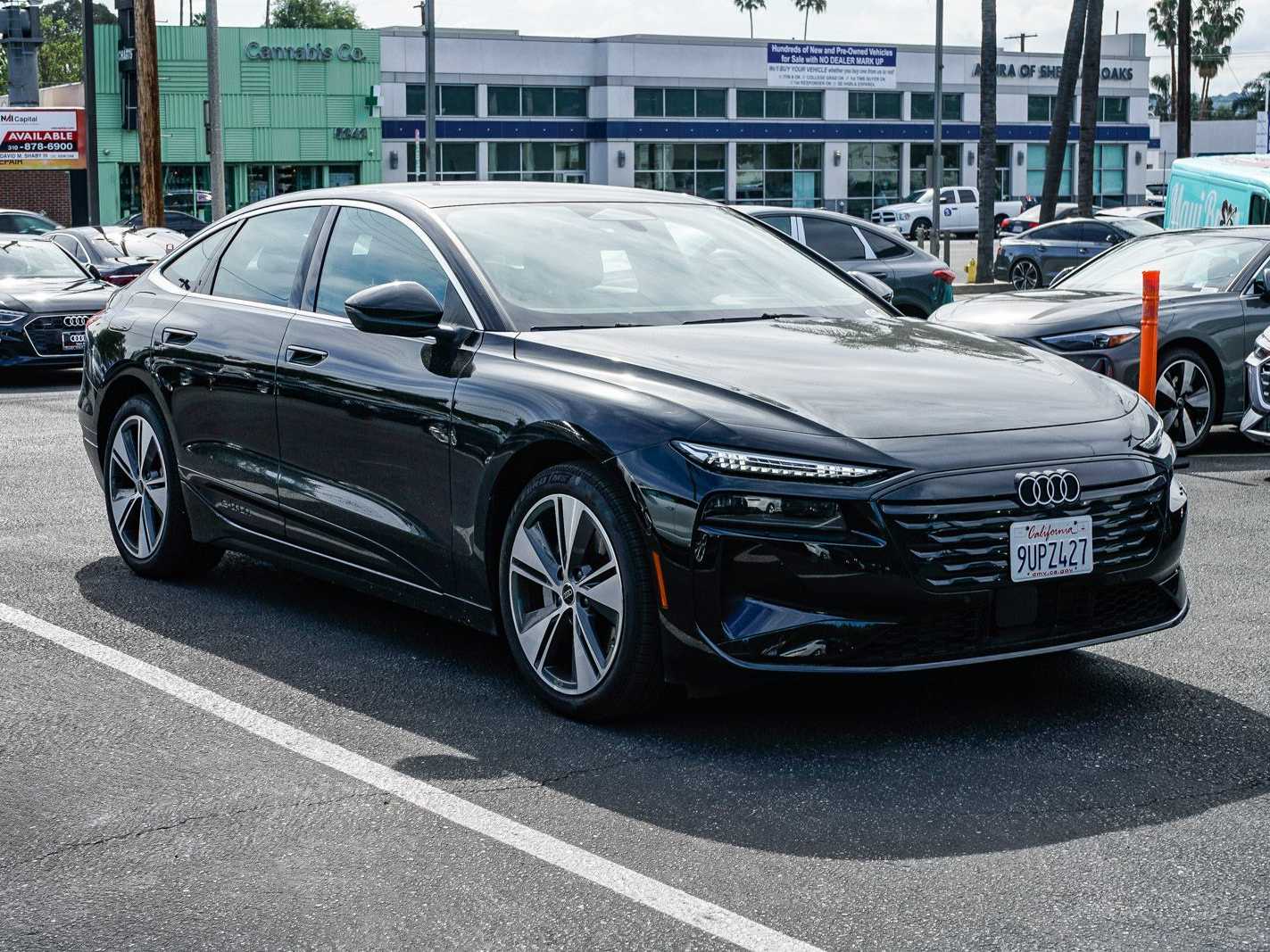 View vehicle photo 5