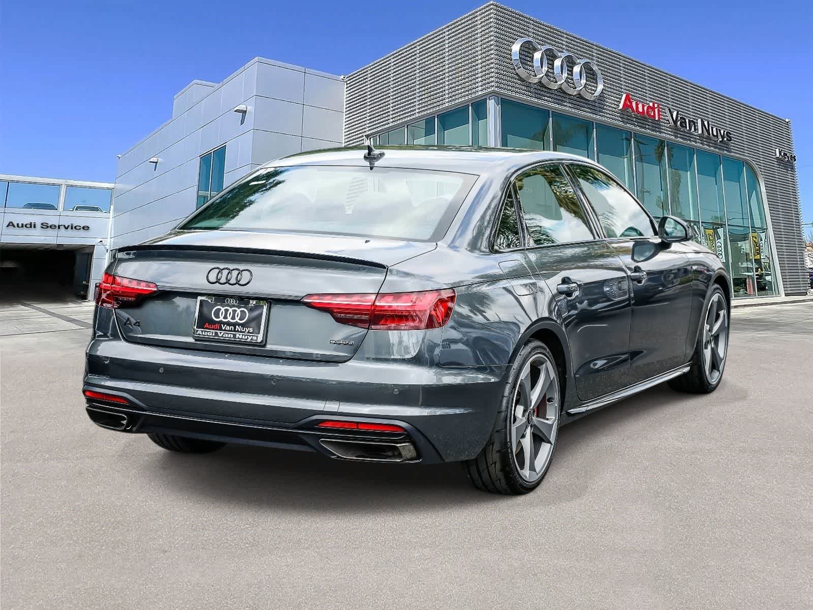 View vehicle photo 4