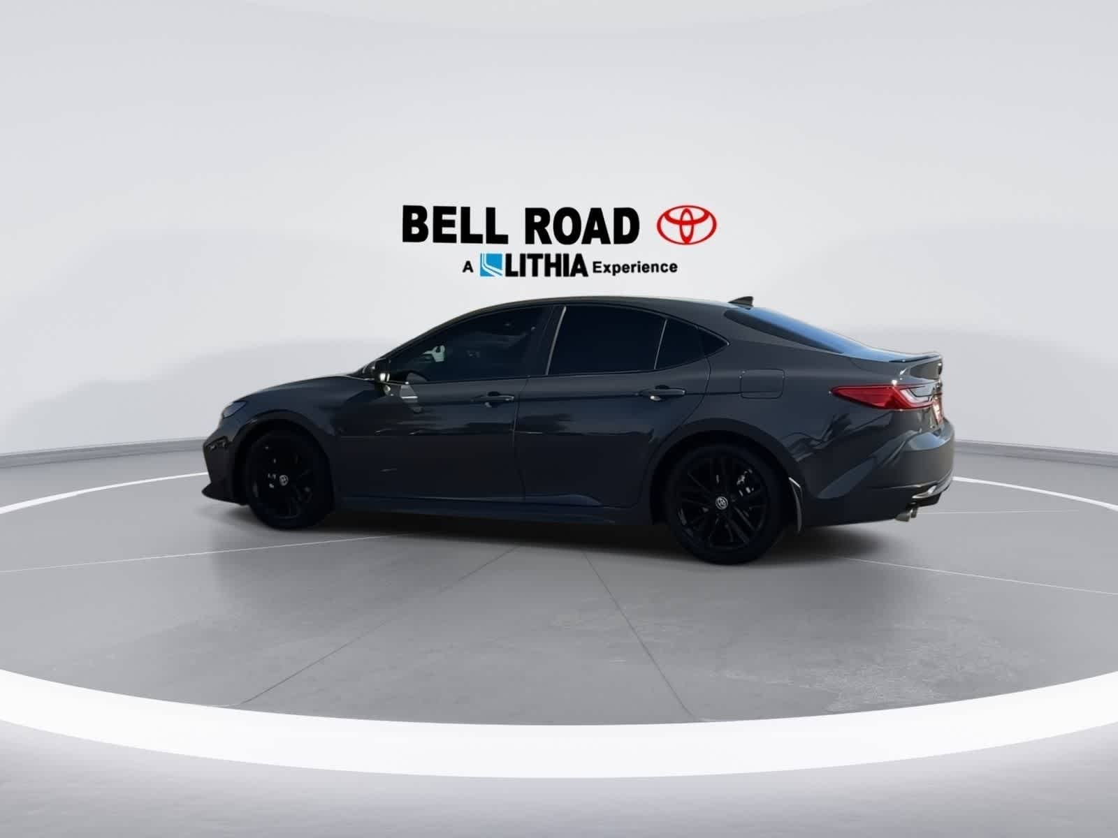 View vehicle photo 6