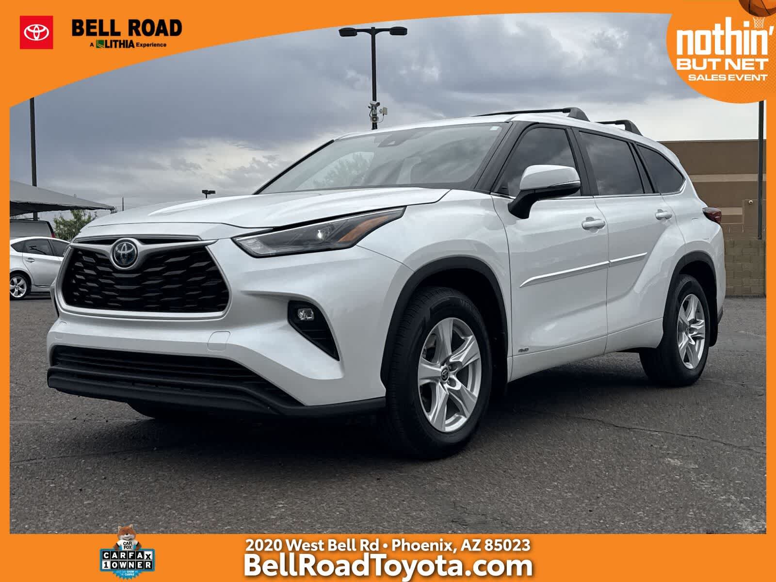 White (Wind Chill Pearl) 2023 Toyota Highlander Hybrid LE AWD SUV / Crossover All-Wheel Drive Continuously Variable Transmission