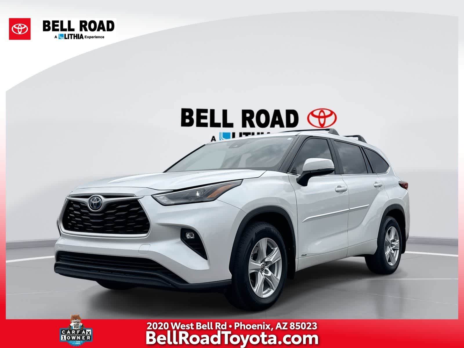 White (Wind Chill Pearl) 2023 Toyota Highlander Hybrid LE AWD SUV / Crossover All-Wheel Drive Continuously Variable Transmission