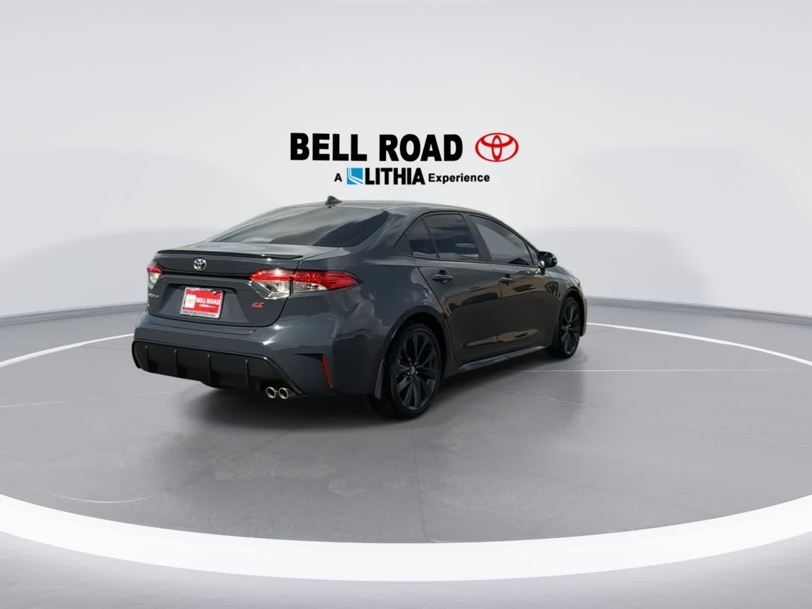 View vehicle photo 2