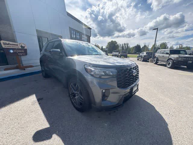 2025 Ford Explorer ST AWD