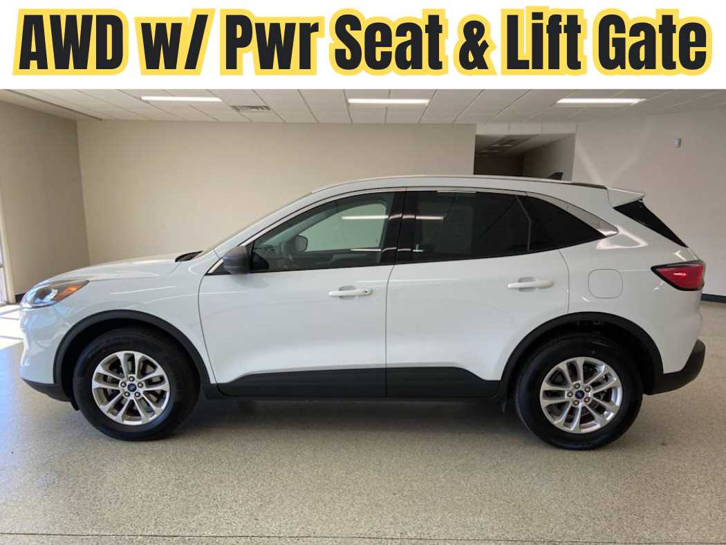 Oxford White 2022 Ford Escape SE AWD SUV / Crossover All-Wheel Drive 8-Speed Automatic