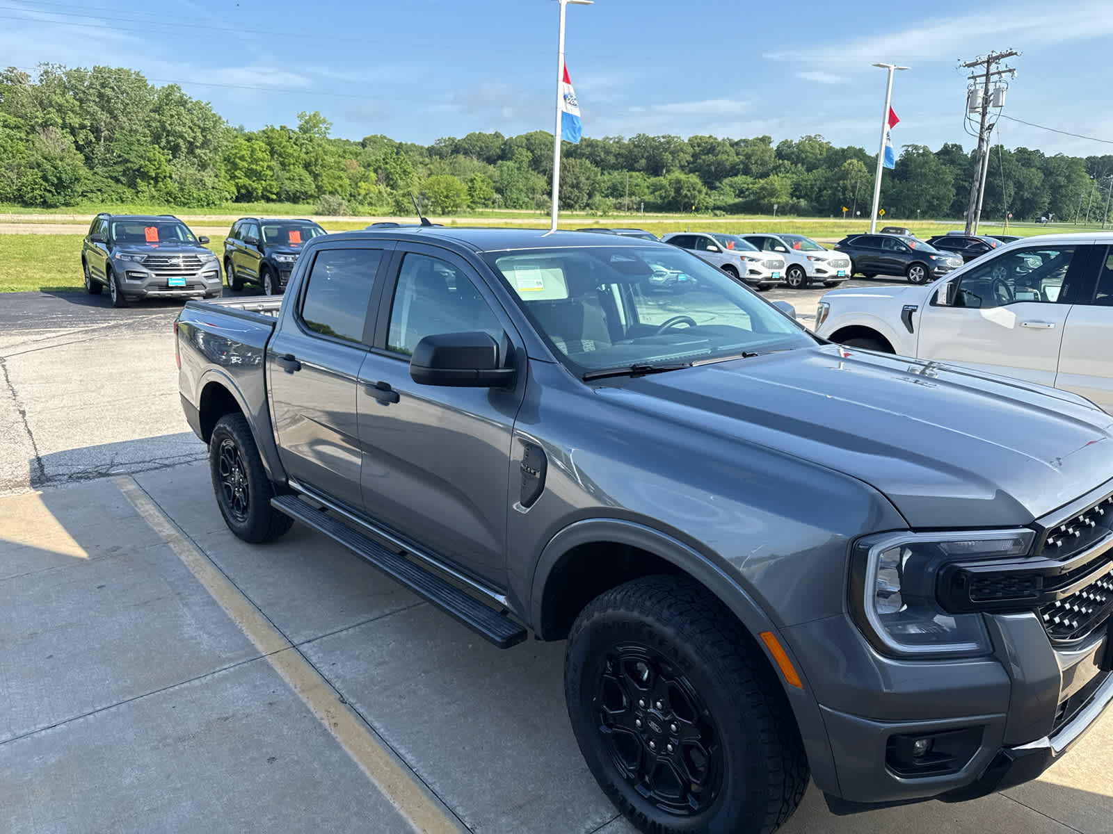 Carbonized Gray Metallic 2025 Ford Ranger XLT SuperCrew 4WD Pickup Truck Four-Wheel Drive Automatic