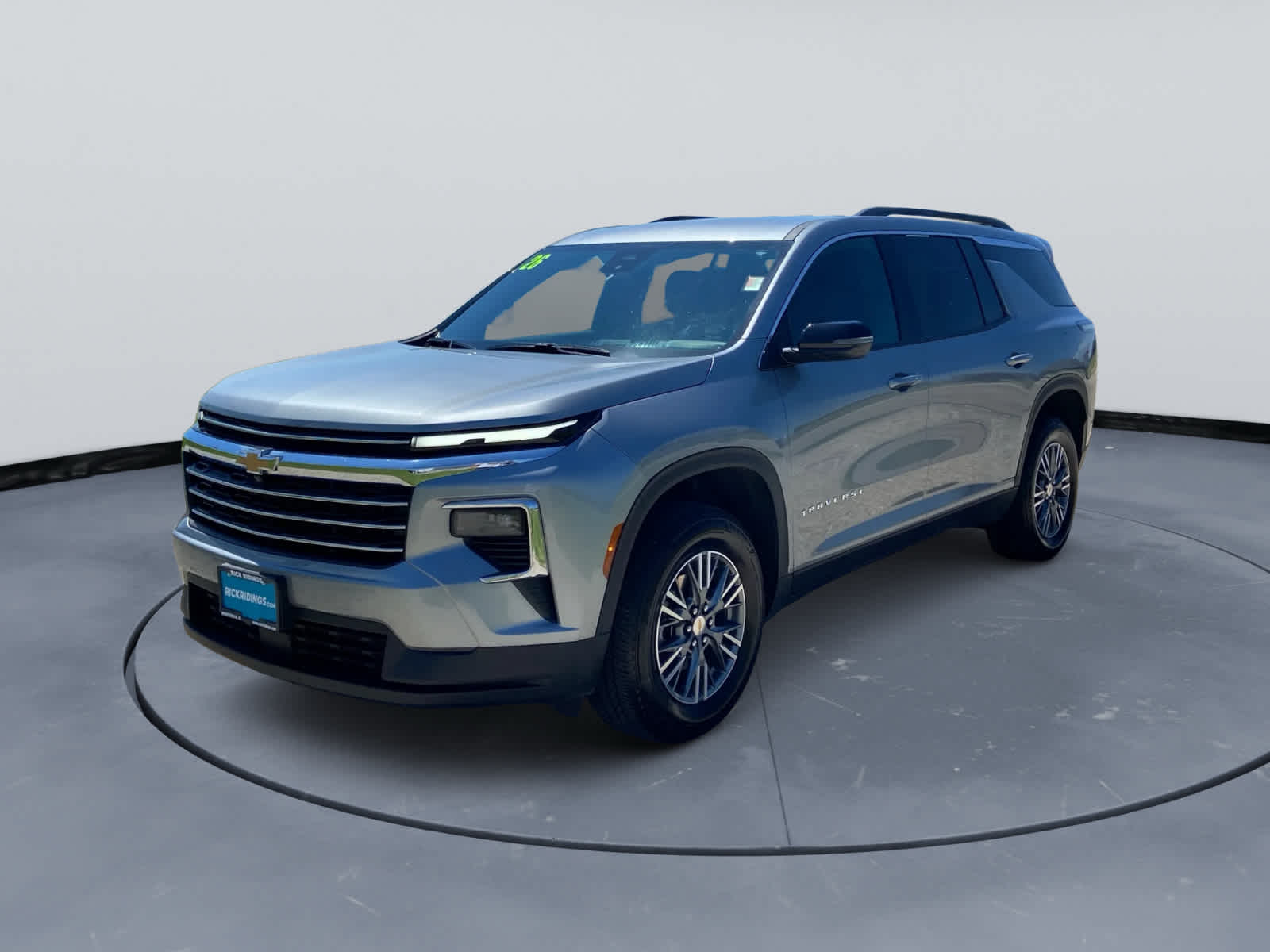 Sterling Gray Metallic 2026 Chevrolet Traverse SUV / Crossover Four-Wheel Drive 8-Speed Automatic
