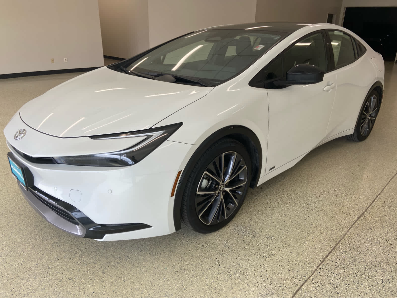 2025 Toyota Prius XLE AWD