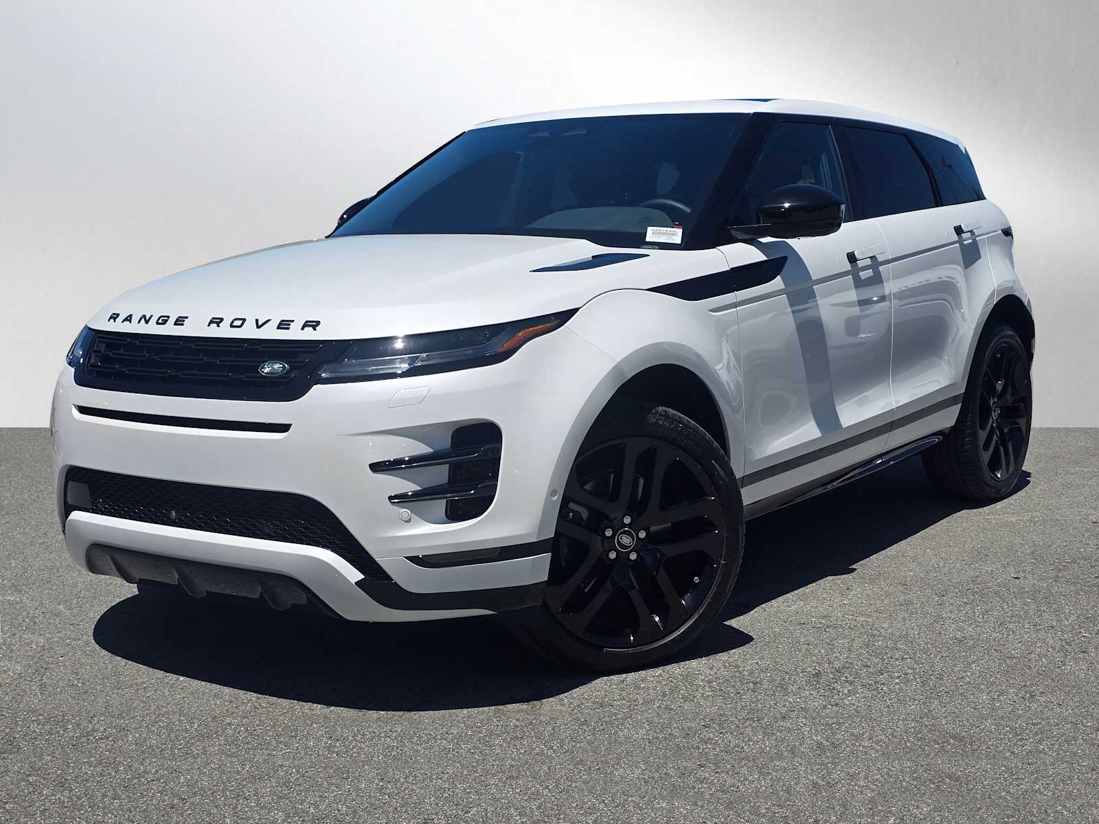 2026 Land Rover Range Rover Evoque P250 Dynamic SE AWD