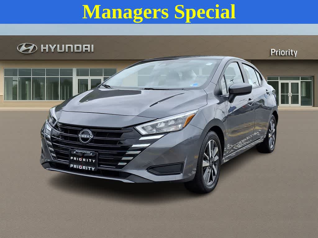Gray (Gun Metallic) 2025 Nissan Versa Sedan Front-Wheel Drive Continuously Variable Transmission