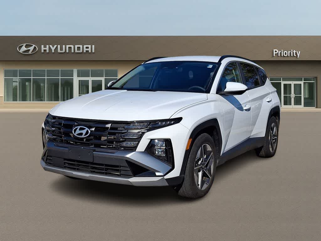 Serenity White Pearl 2025 Hyundai Tucson SEL FWD SUV / Crossover Front-Wheel Drive 8-Speed Automatic