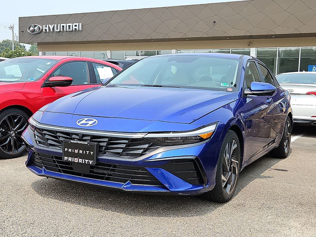 Intense Blue 2024 Hyundai Elantra Sedan Front-Wheel Drive Continuously Variable Transmission