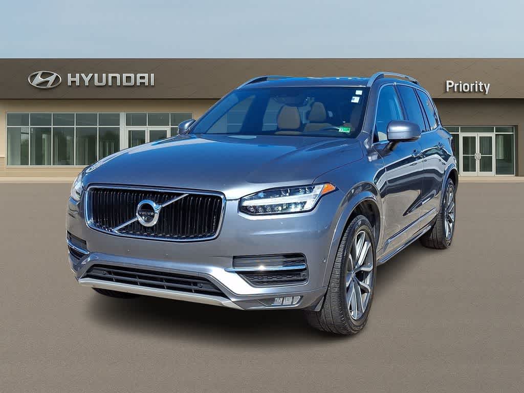2018 Volvo XC90 T6 Momentum AWD