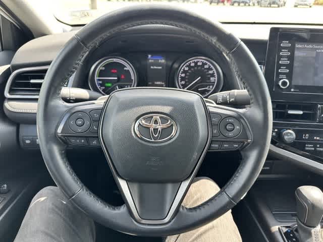 2022 Toyota Camry Hybrid 4D Sedan