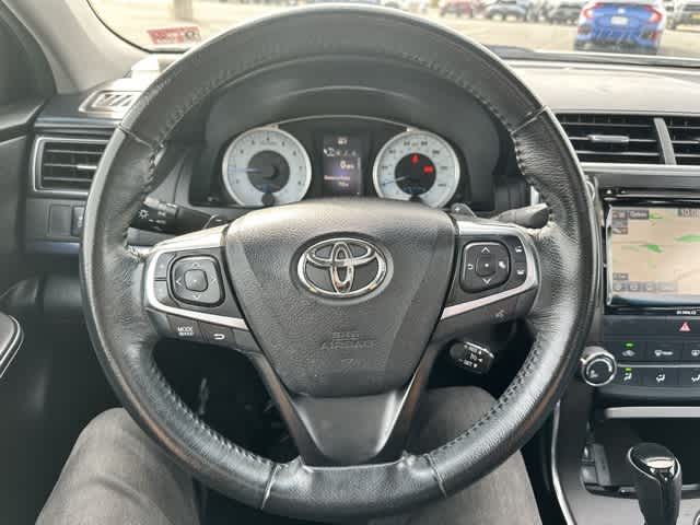 2016 Toyota Camry 4dr Car