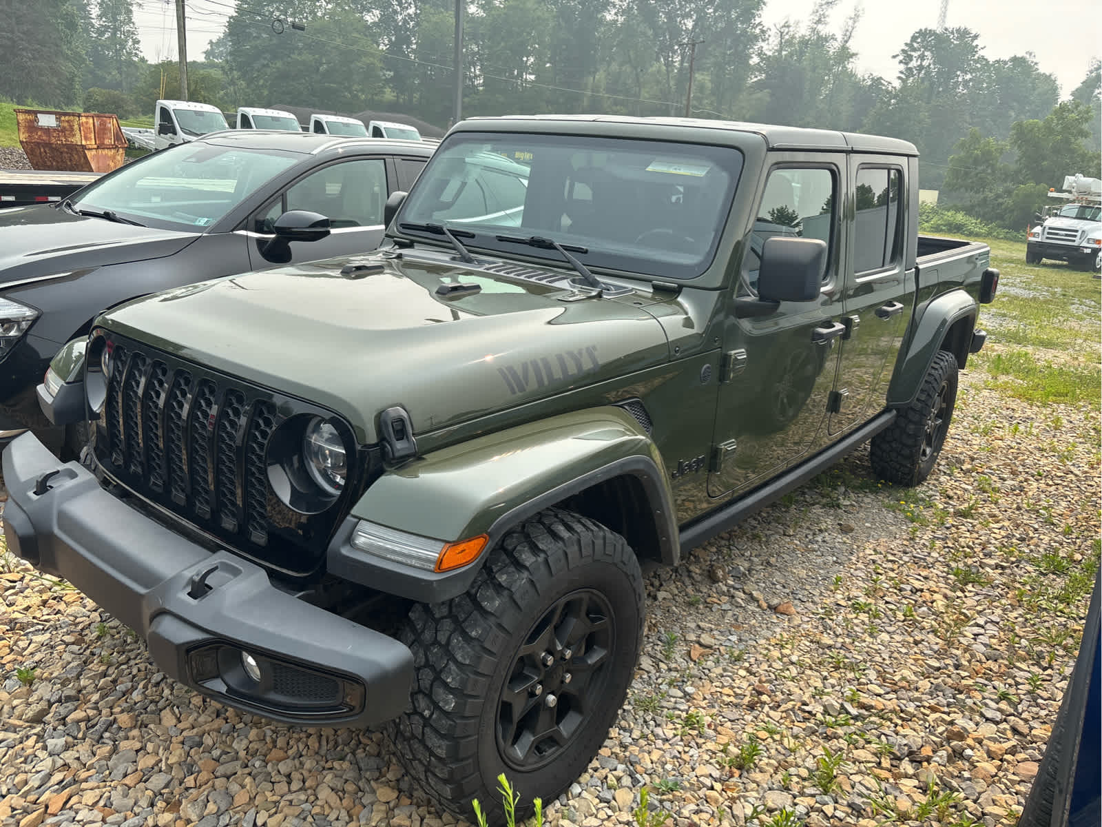 2022 Jeep Gladiator Willys Crew Cab 4WD