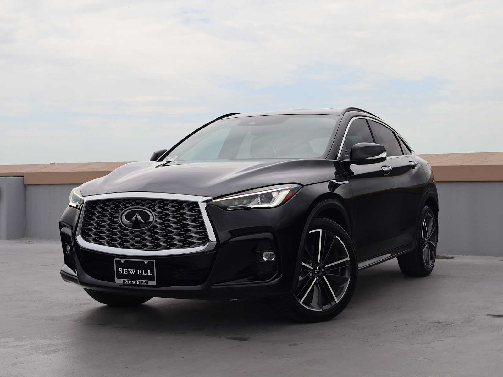 2023 INFINITI QX55 Luxe AWD's photo
