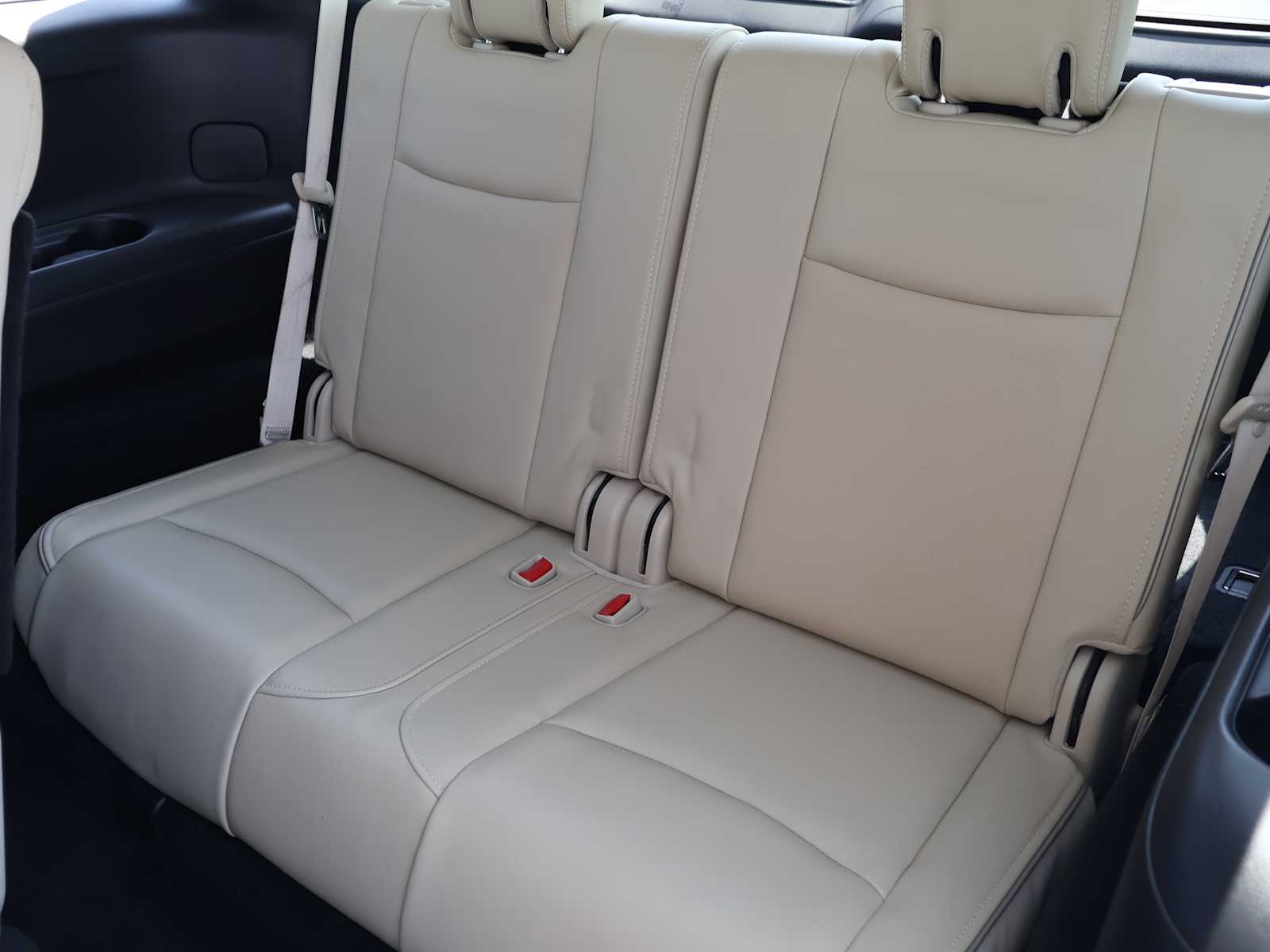 car-gallery-32