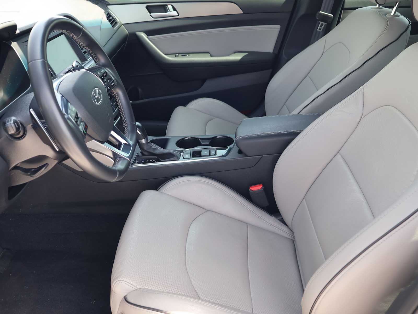 Used 2015 Symphony Silver Hyundai 2.0T Limited image 14