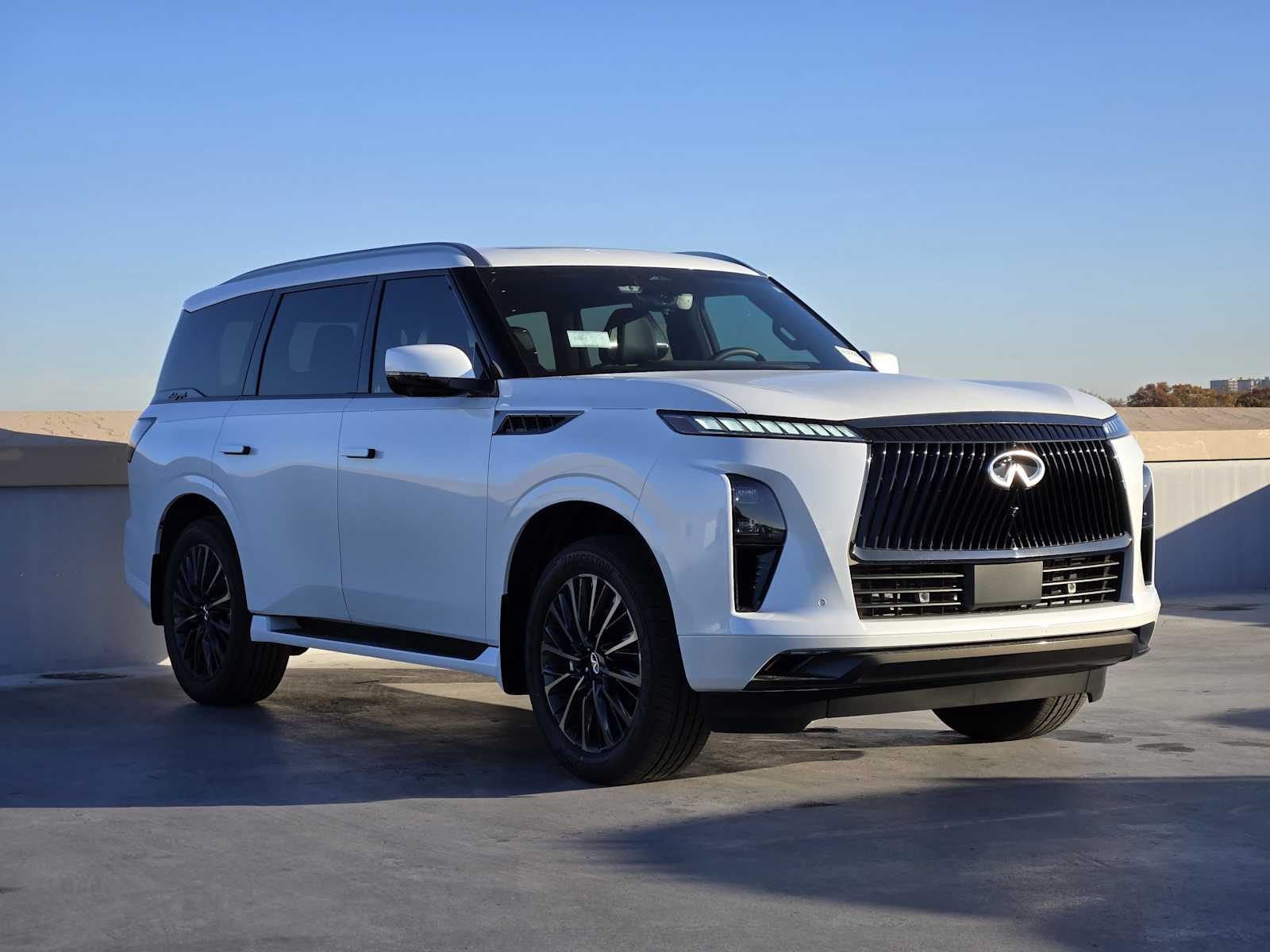 2026 INFINITI QX80 Autograph 4WD's photo