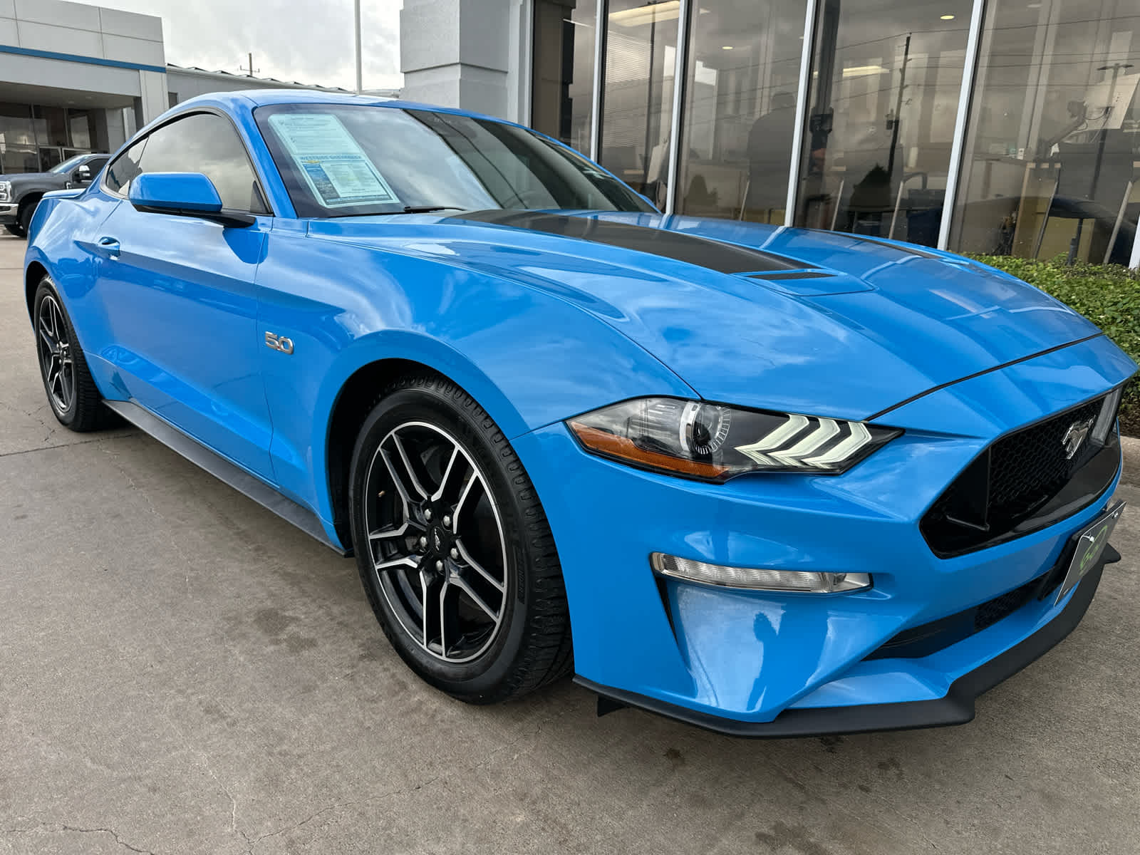 2022 Ford Mustang GT Premium Fastback RWD