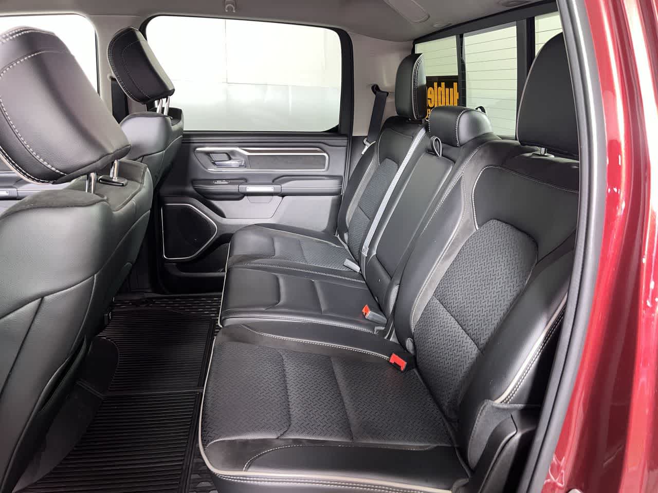 2009 Pontiac Torrent #26