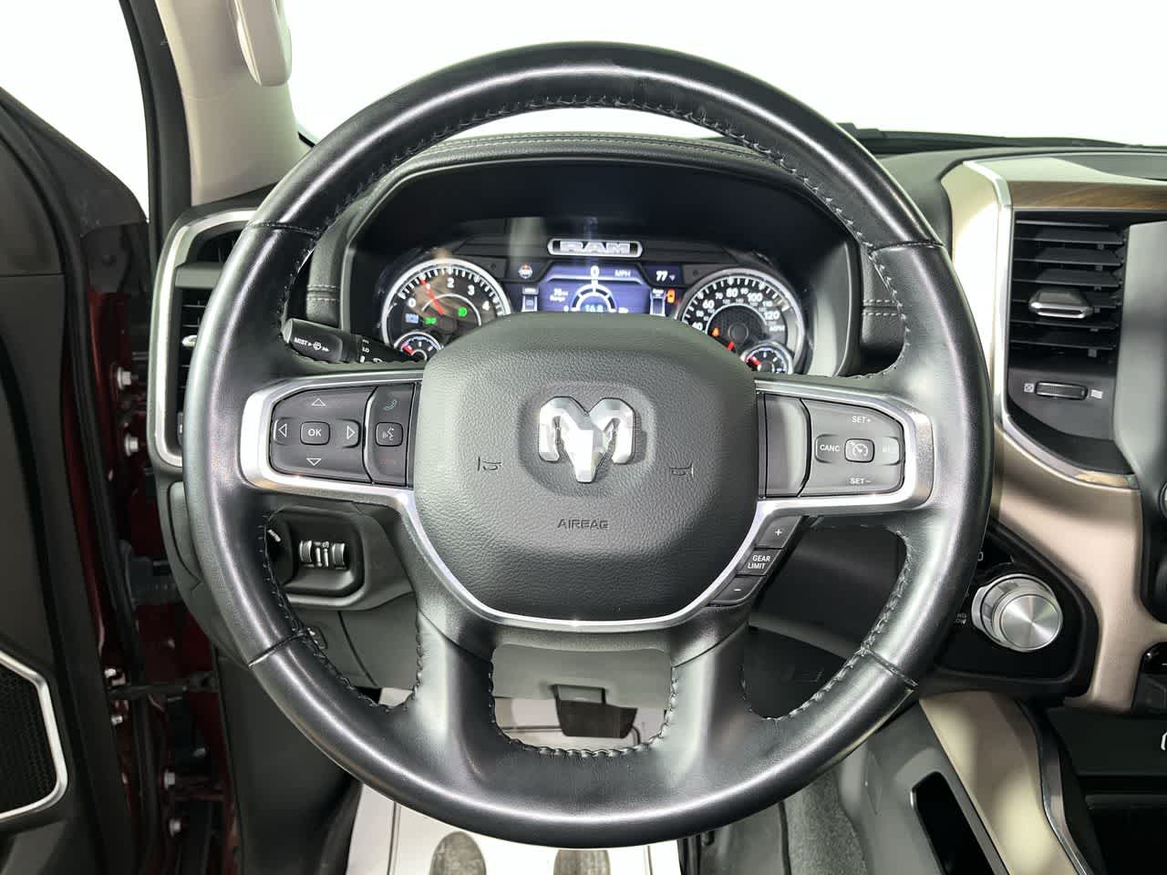 2009 Pontiac Torrent #16