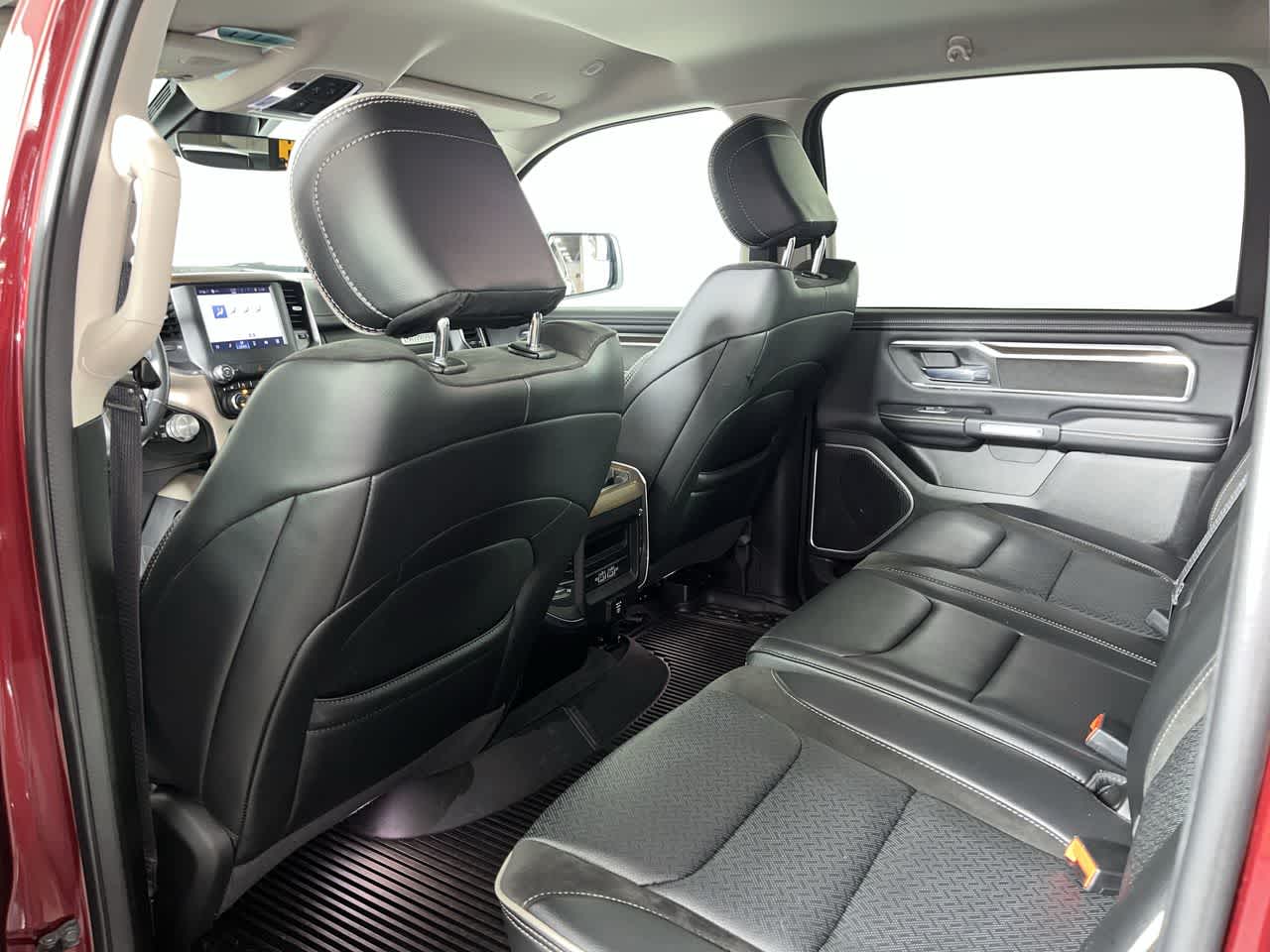 2009 Pontiac Torrent #24