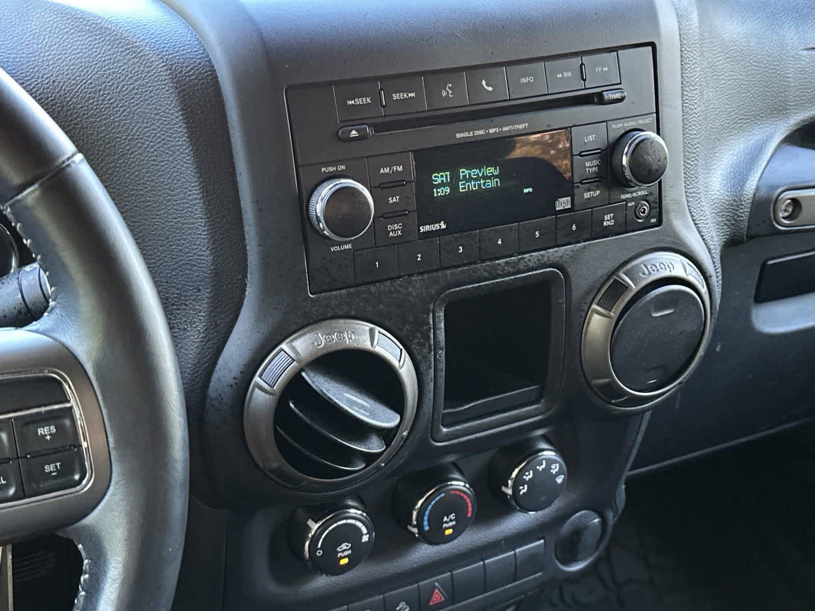 2018 Jeep Wrangler Golden Eagle 19