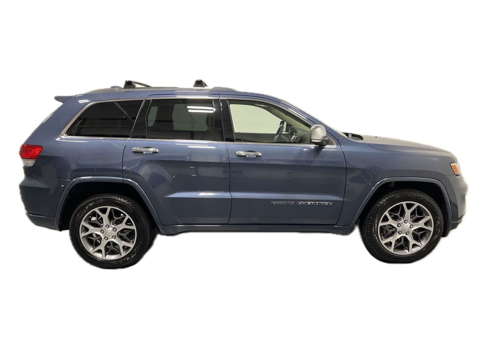 2021 Jeep Grand Cherokee Overland 9