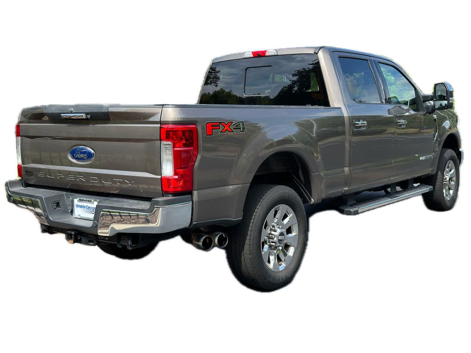 2019 Ford Super Duty F-250 SRW LARIAT 4WD Crew Cab 6.75 Box 8