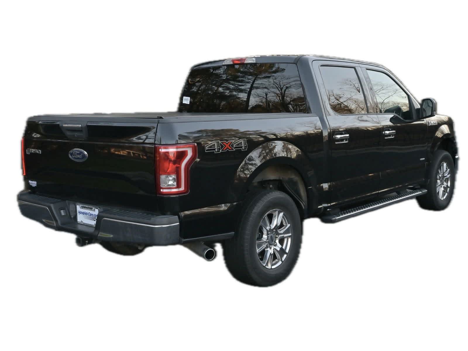 2015 Ford F-150 XLT 4WD SuperCrew 145 8