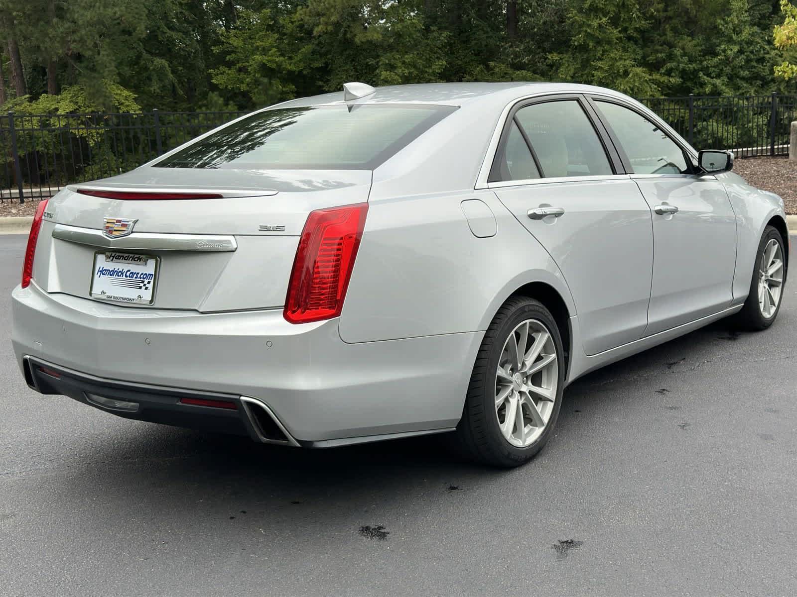 2019 Cadillac CTS Luxury RWD 8