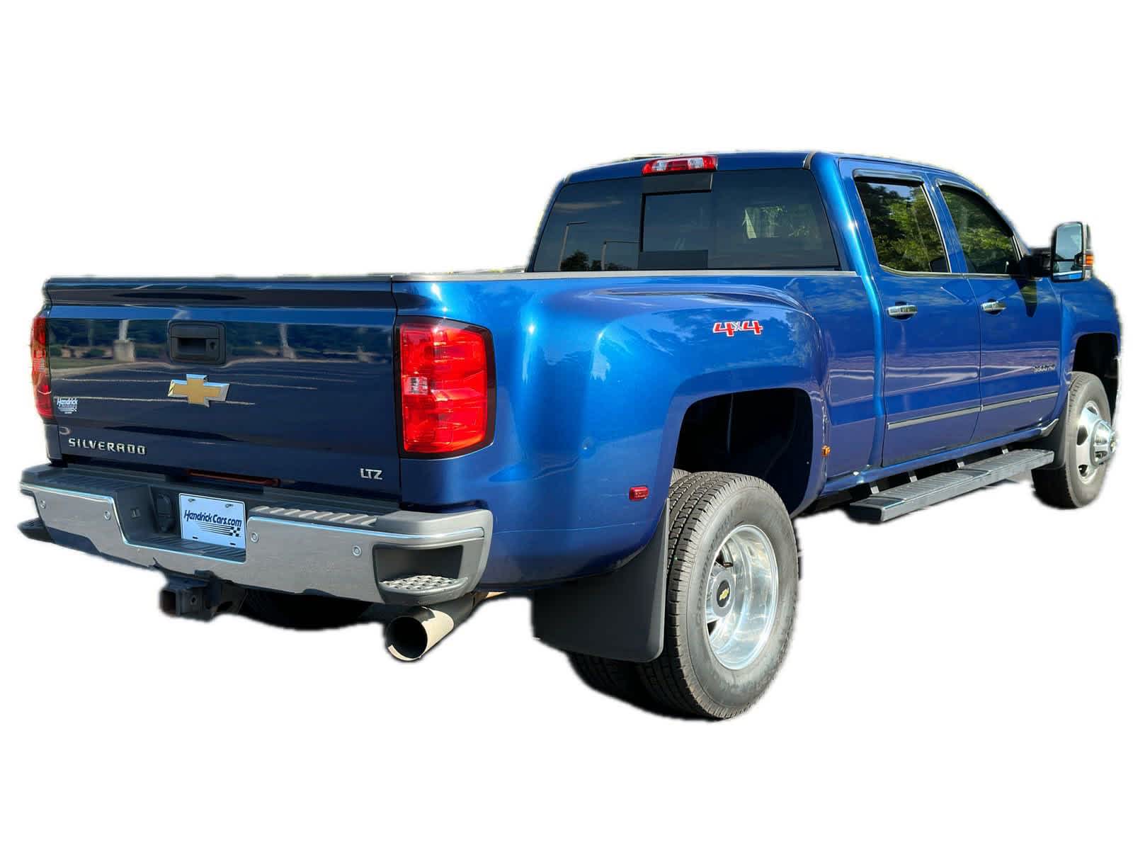 2015 Chevrolet Silverado 3500HD LTZ 4WD Crew Cab 167.7 5