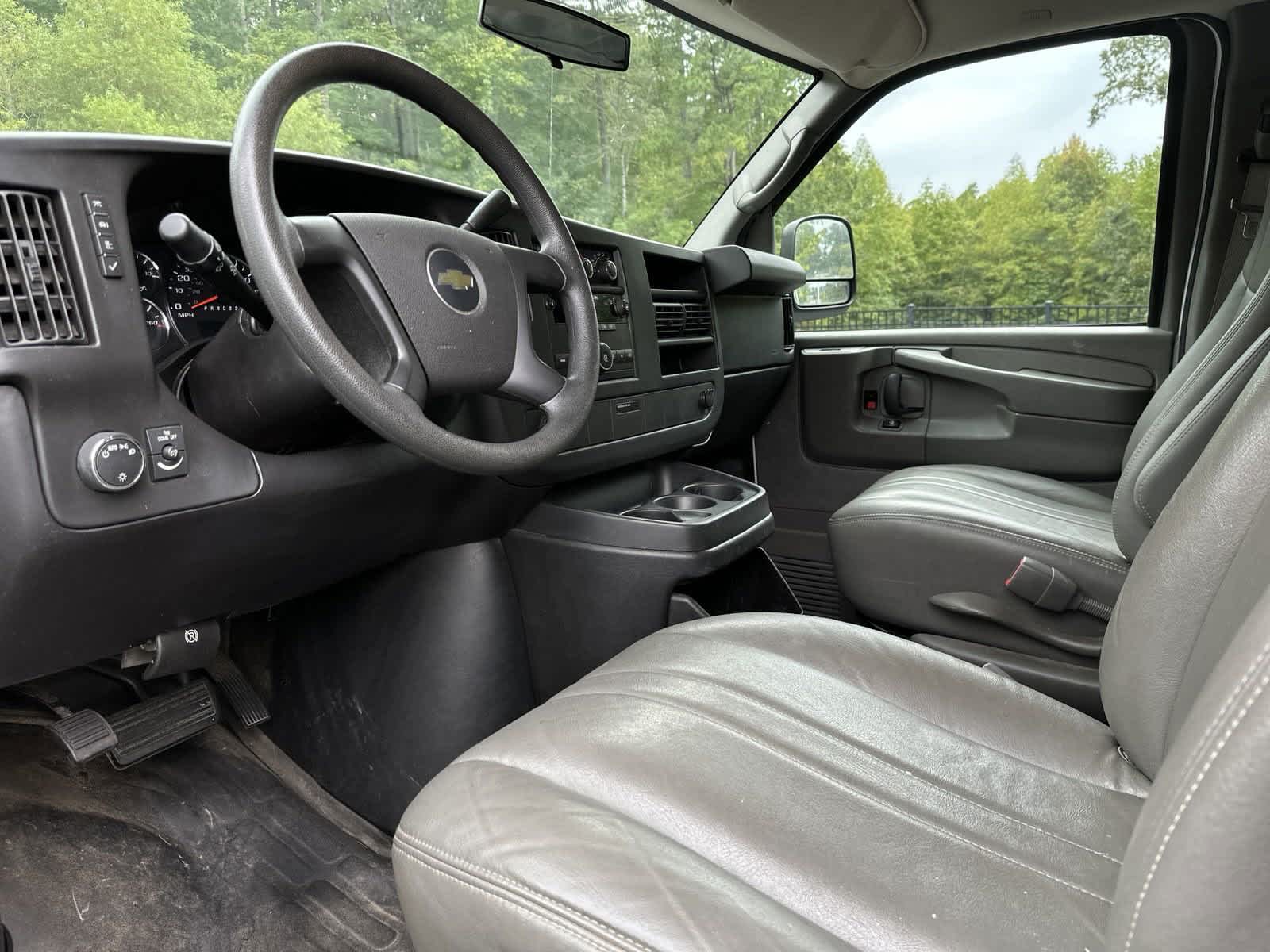 2014 Chevrolet Express  14