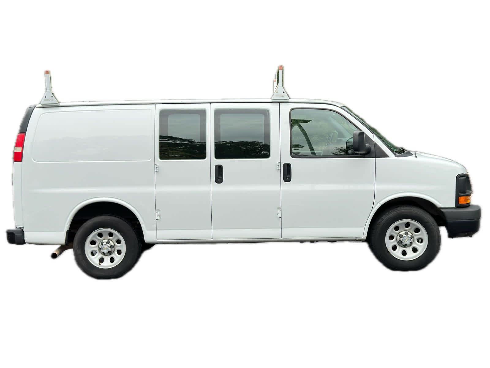 2014 Chevrolet Express  9