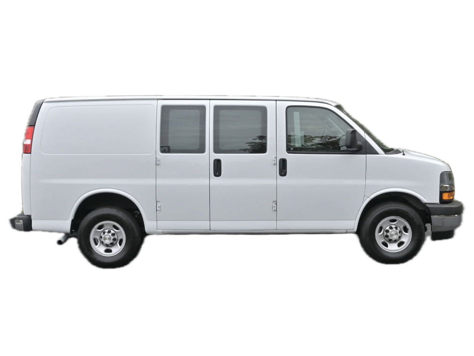 2022 Chevrolet Express  9